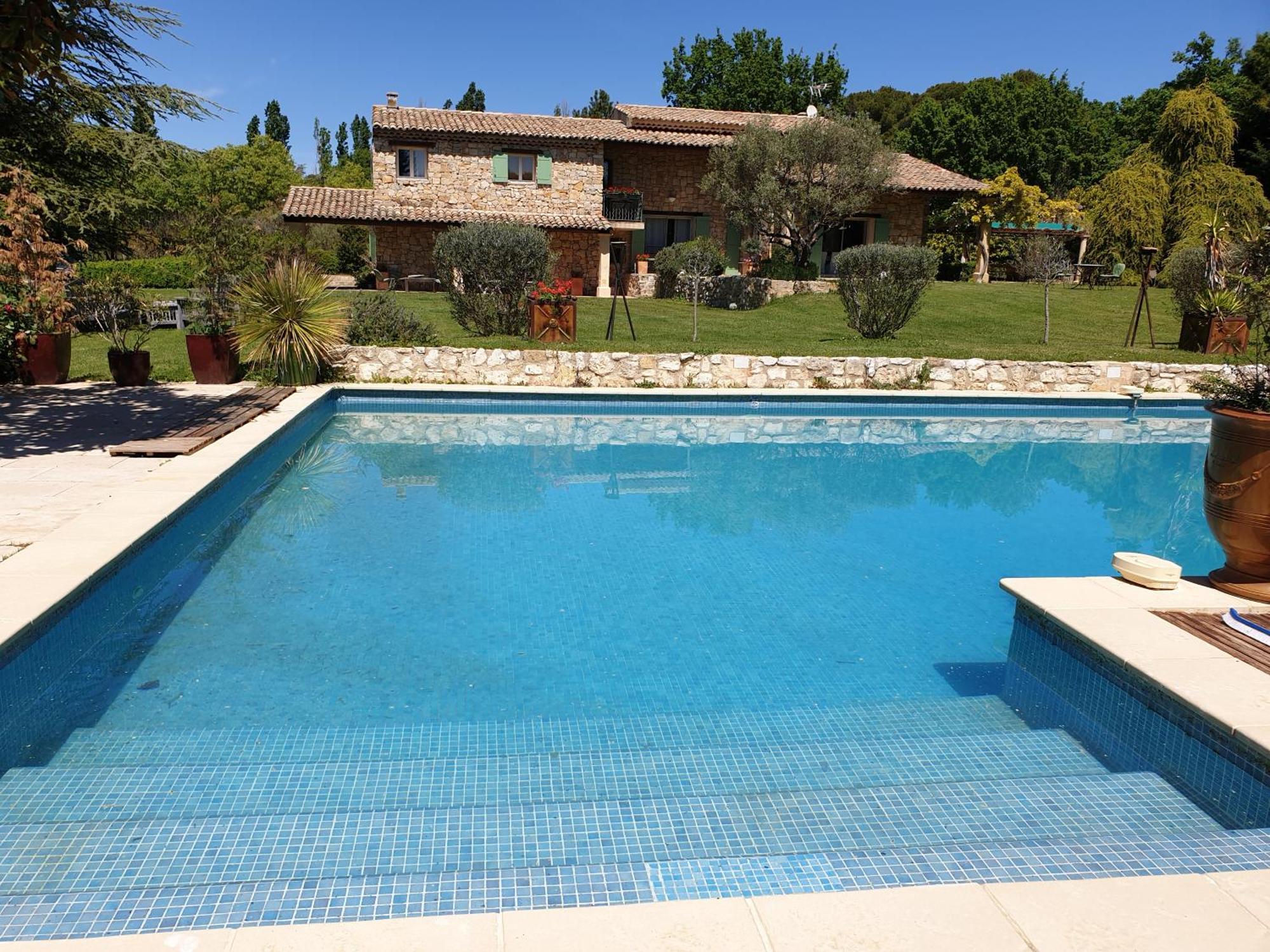Gite Au Coeur De La Provence & Spa Saint-Cannat Εξωτερικό φωτογραφία